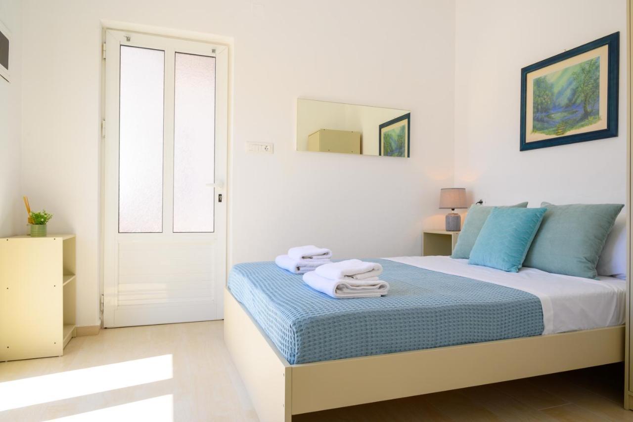 Artemis Apartment First Floor Elounda Exteriör bild